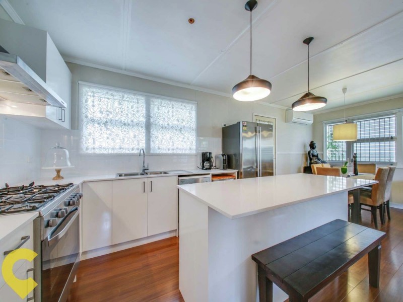 717 Rode Road, Chermside West QLD 4032