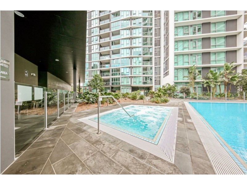 10307/8 Harbour Road, Hamilton QLD 4007