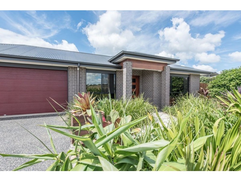 4 Monarch Street, Meringandan West QLD 4352