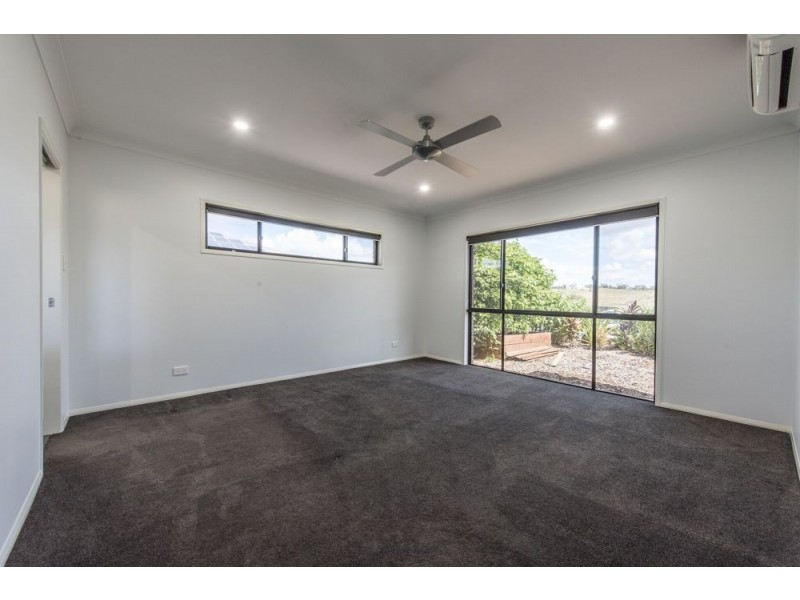 4 Monarch Street, Meringandan West QLD 4352