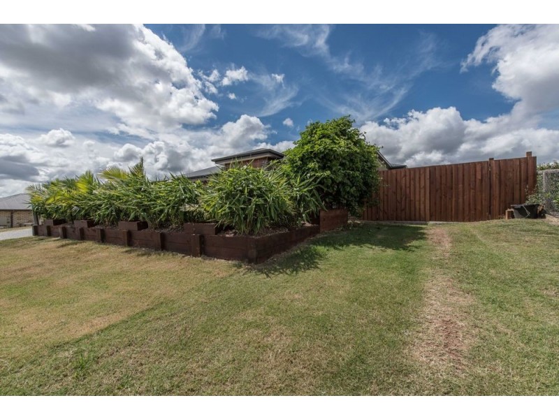 4 Monarch Street, Meringandan West QLD 4352