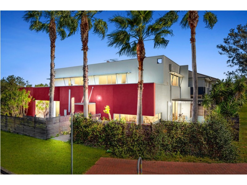 1 Woodland Crescent, Murarrie QLD 4172