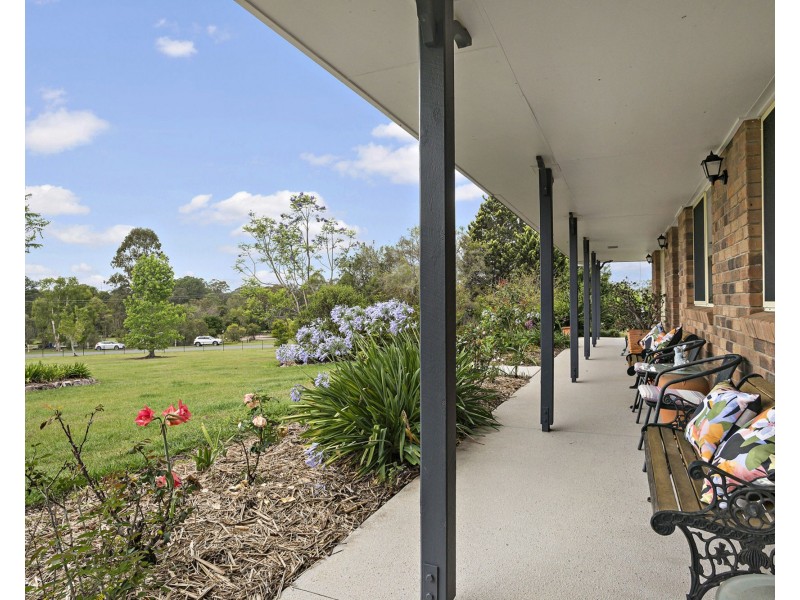 14 Montanus Drive, Woodford QLD 4514