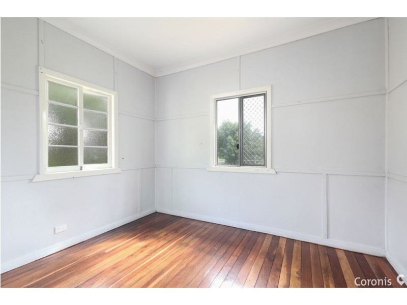 32 Salaria Drive, Seven Hills QLD 4170