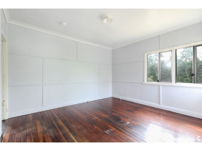 32 Salaria Drive, Seven Hills QLD 4170
