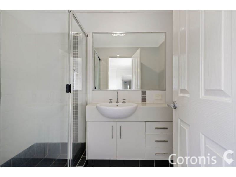 9 Lexey Crescent, Wakerley QLD 4154