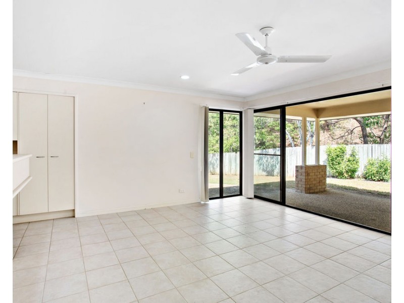 50 Melrose Place, Ferny Grove QLD 4055