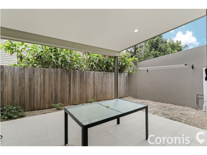 2/39 Lutana Street, Stafford QLD 4053