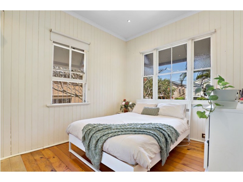 17 Jack Street, Gordon Park QLD 4031