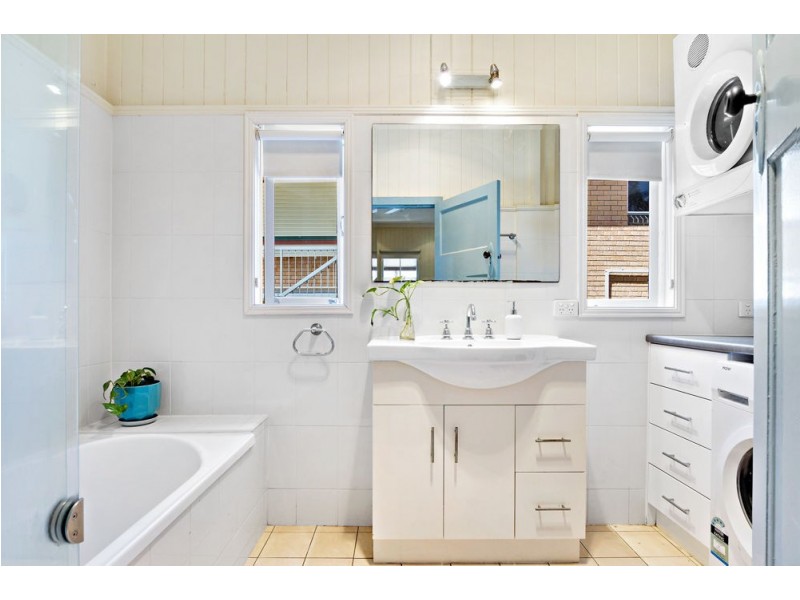 17 Jack Street, Gordon Park QLD 4031