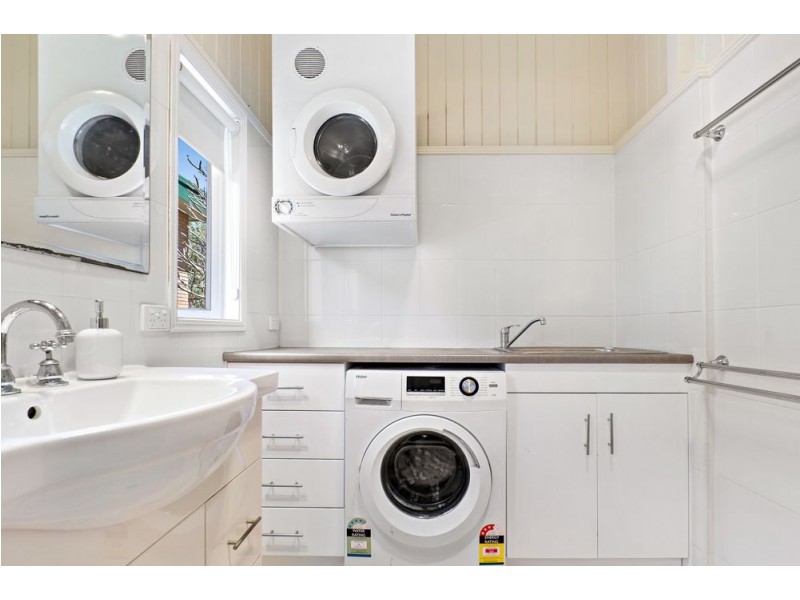 17 Jack Street, Gordon Park QLD 4031