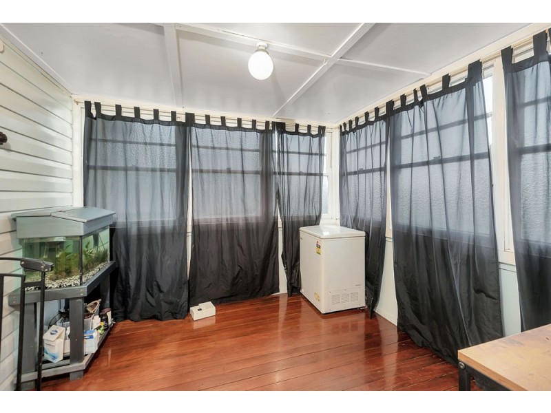 19 Nigel street, North Toowoomba QLD 4350