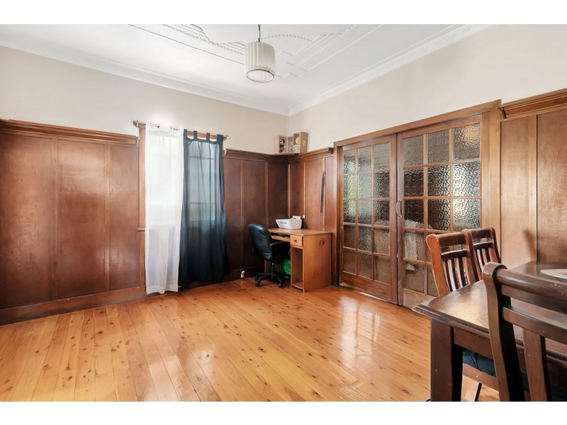 19 Nigel street, North Toowoomba QLD 4350