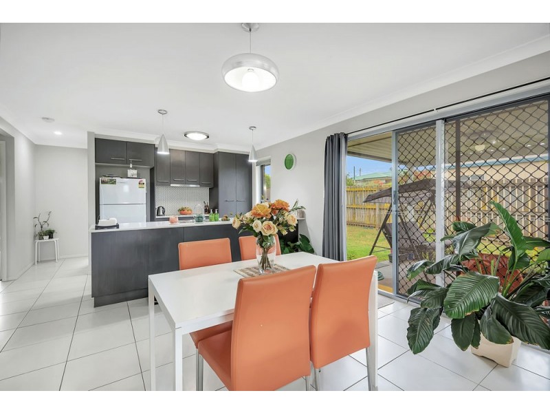 2/213 New England Highway, Harlaxton QLD 4350