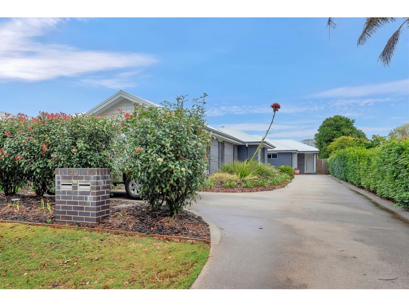 2/213 New England Highway, Harlaxton QLD 4350