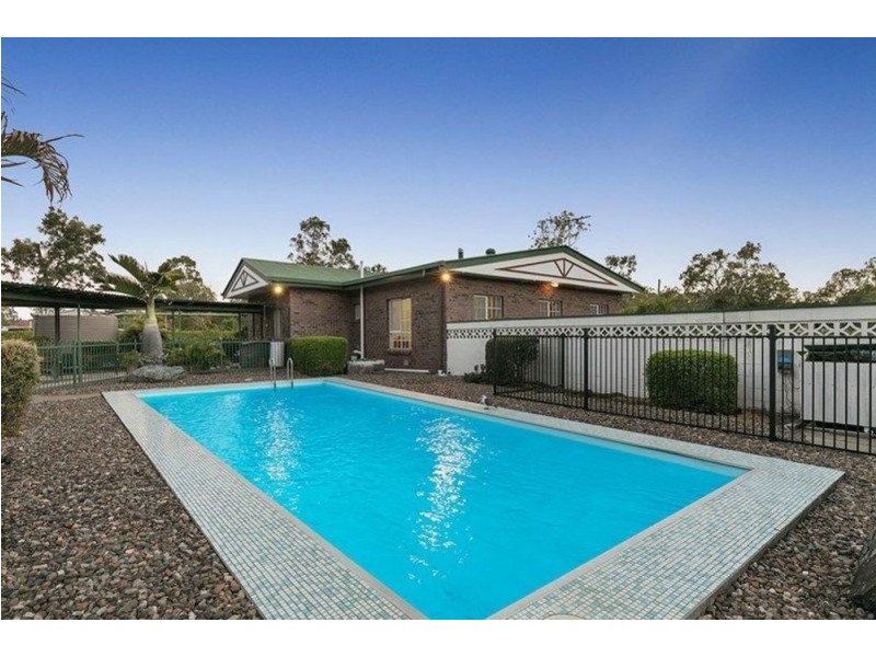 128 Boston Road, Belmont QLD 4153