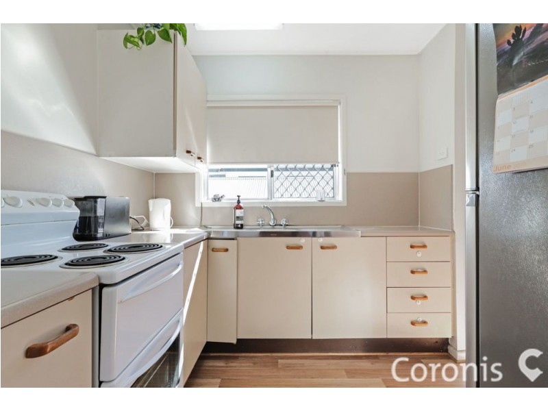 83 Cavell Street, Birkdale QLD 4159