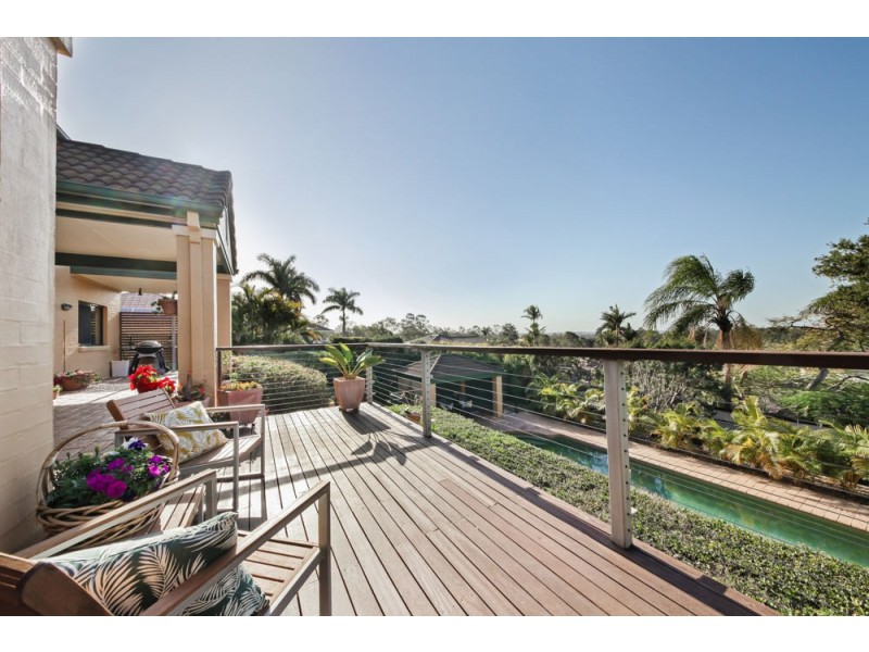 31 Oakmont Crescent, Albany Creek QLD 4035