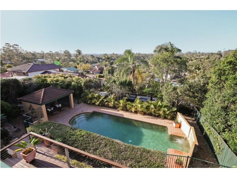 31 Oakmont Crescent, Albany Creek QLD 4035