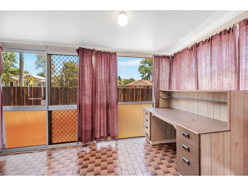160 Holberton Street, Newtown QLD 4350
