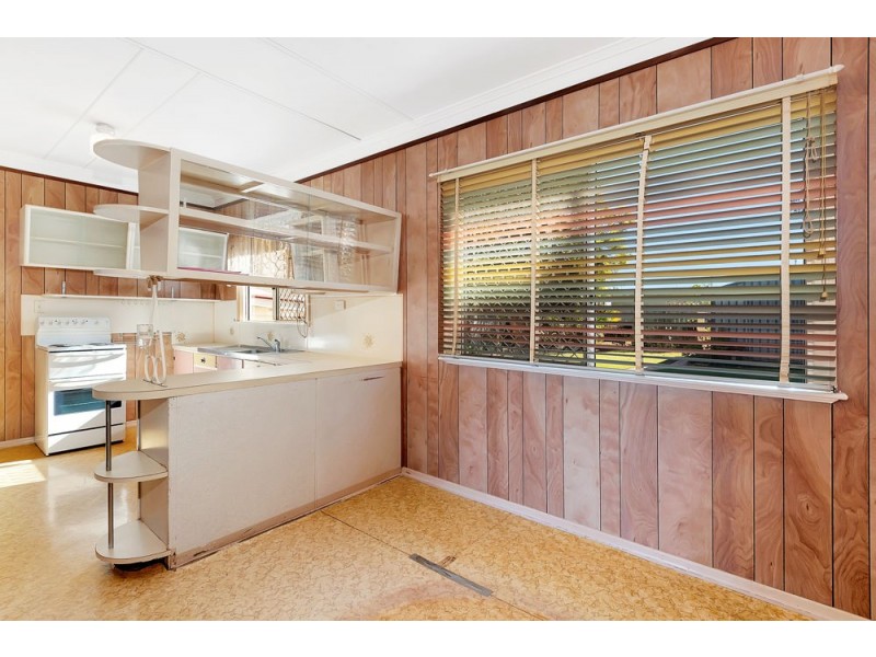 253 Alderley Street, Centenary Heights QLD 4350