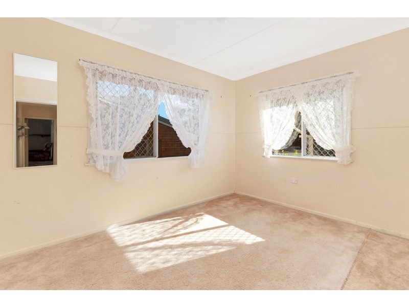 253 Alderley Street, Centenary Heights QLD 4350