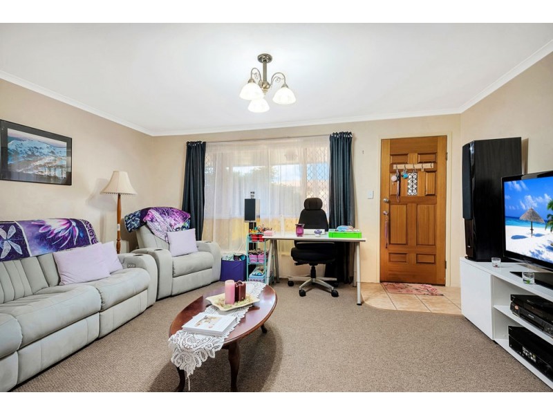 27 Friend Street, Harristown QLD 4350