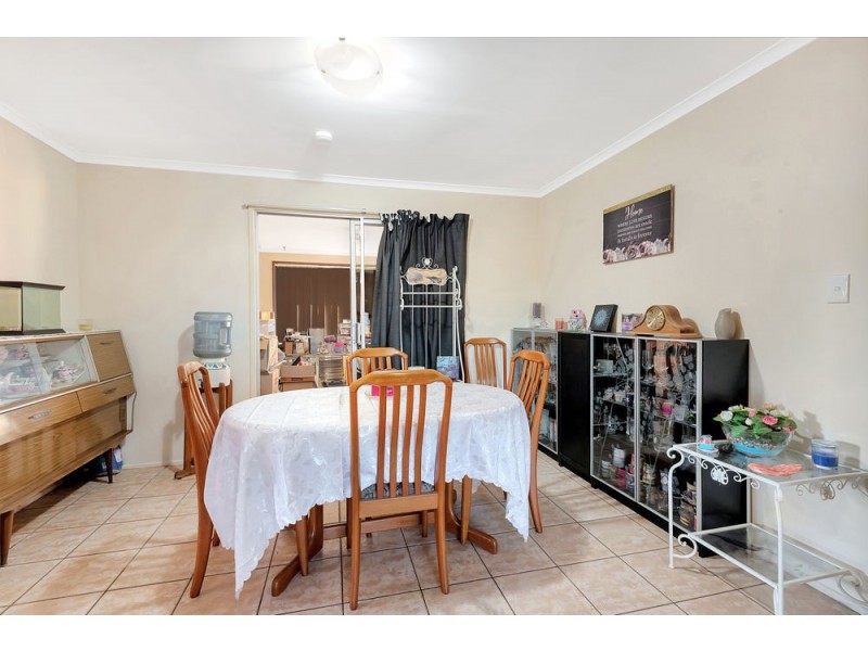 27 Friend Street, Harristown QLD 4350