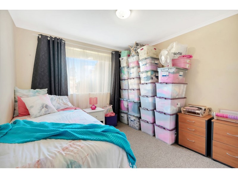 27 Friend Street, Harristown QLD 4350