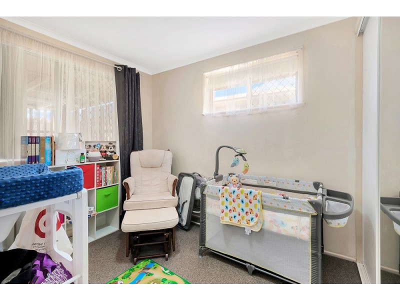 27 Friend Street, Harristown QLD 4350