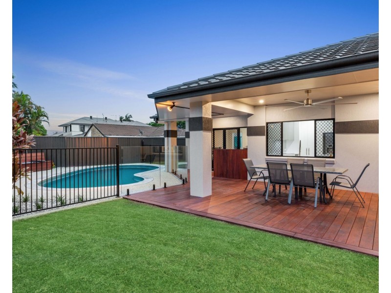 15 Kalmia Place, Mountain Creek QLD 4557