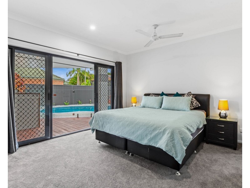 15 Kalmia Place, Mountain Creek QLD 4557