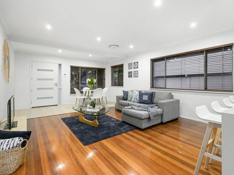 40 Joachim Street, Holland Park West QLD 4121