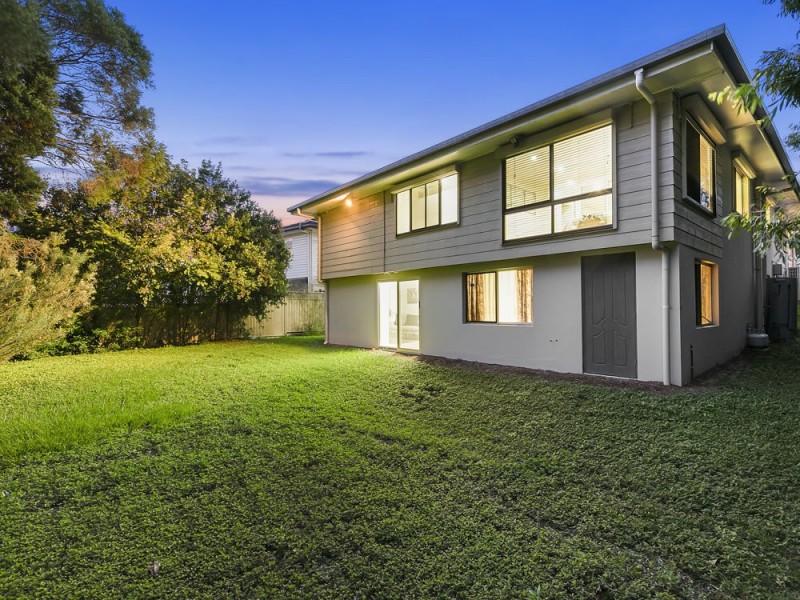 40 Joachim Street, Holland Park West QLD 4121