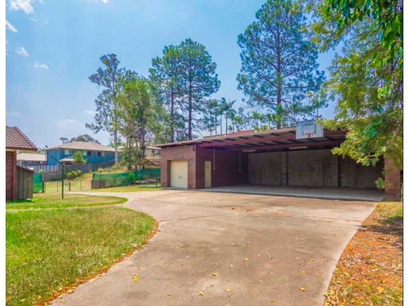 4 Timms Road, Everton Hills QLD 4053