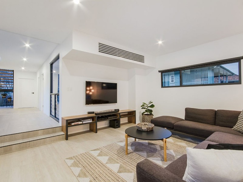 36 Aveling Street, Wavell Heights QLD 4012