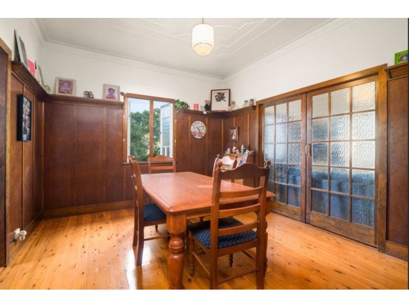 19 Nigel Street, North Toowoomba QLD 4350