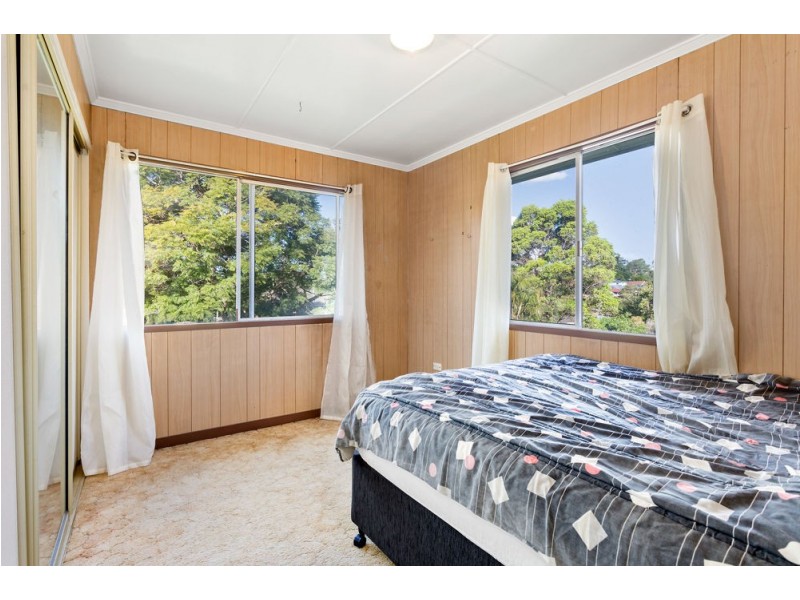 29 Rutherford Street, Stafford Heights QLD 4053