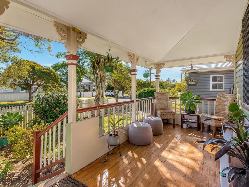 16 Northland Street, Newtown QLD 4350