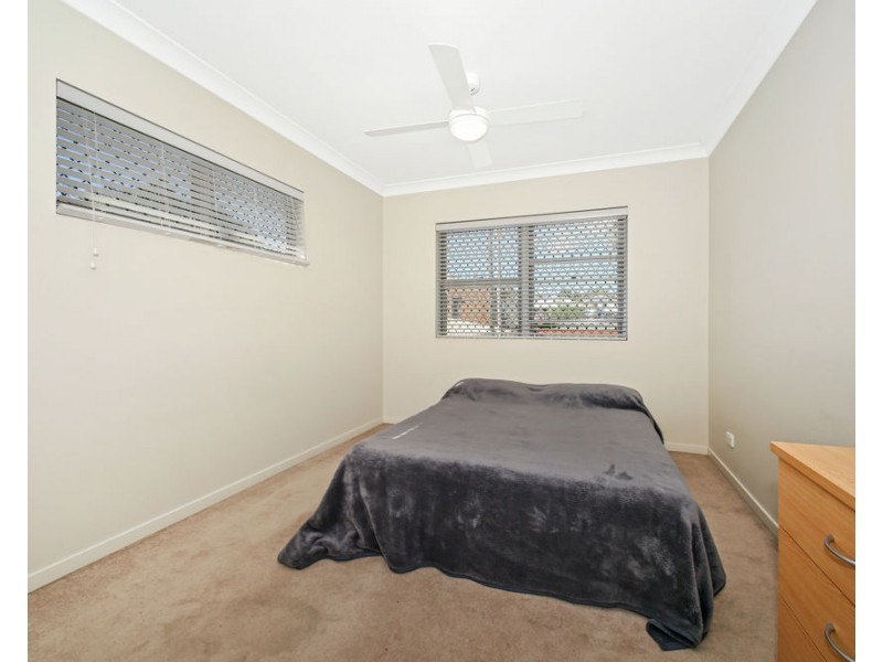 4/15 Stellmach Street, Everton Park QLD 4053