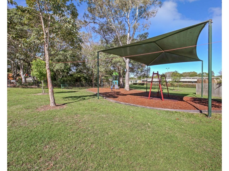 4/15 Stellmach Street, Everton Park QLD 4053