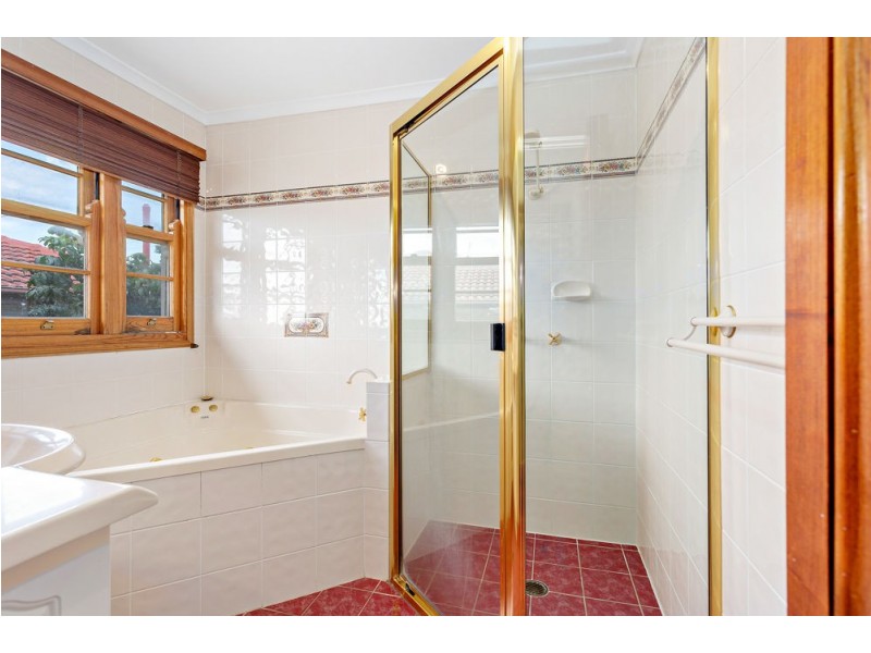 18 Taltarni Street, Banyo QLD 4014