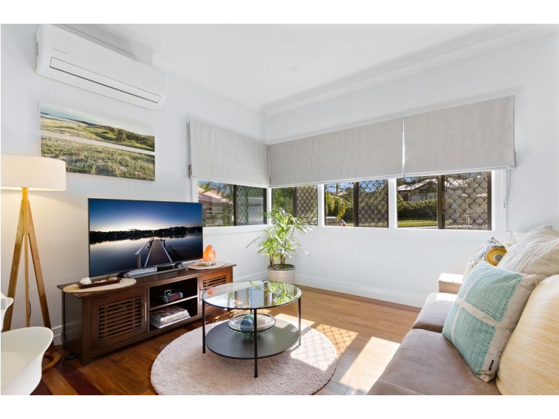 231 Edinburgh Castle Road, Wavell Heights QLD 4012