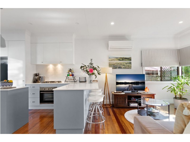 231 Edinburgh Castle Road, Wavell Heights QLD 4012