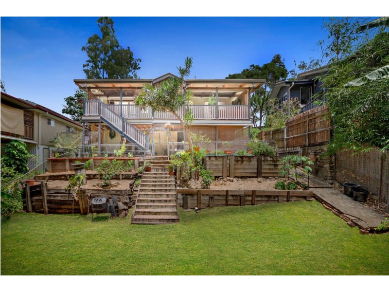 124 Plucks Road, Arana Hills QLD 4054