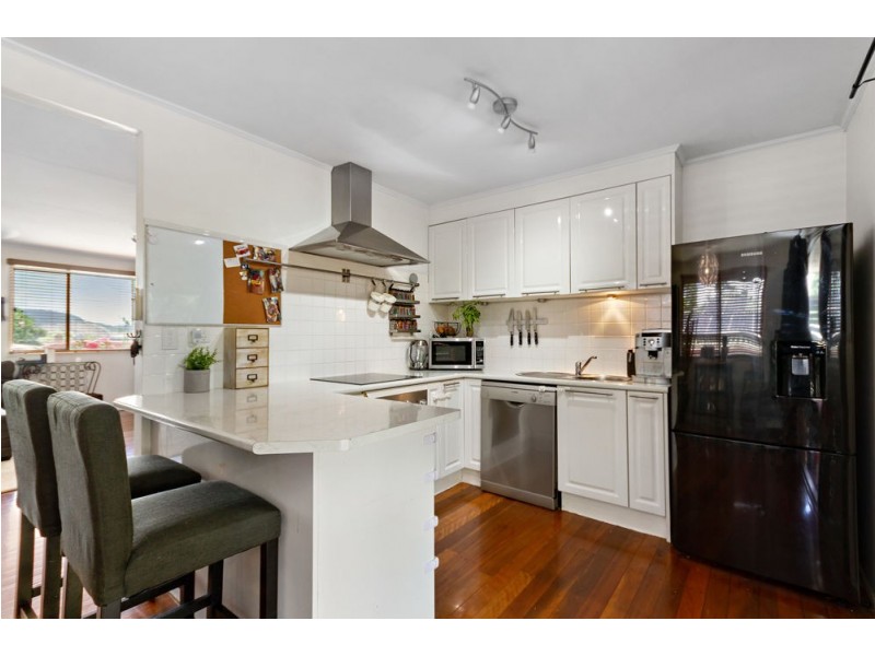 124 Plucks Road, Arana Hills QLD 4054