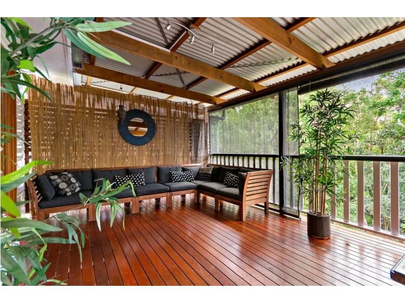 124 Plucks Road, Arana Hills QLD 4054