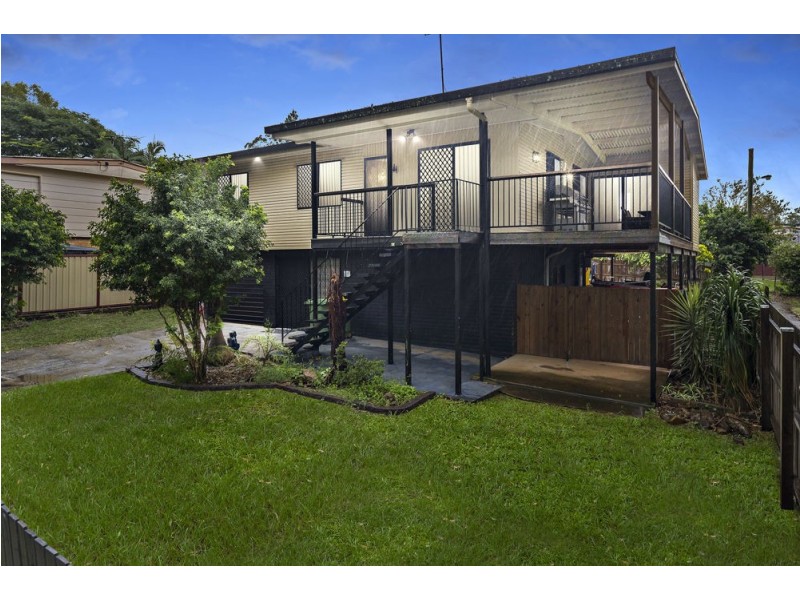 286 Stanley Street, Strathpine QLD 4500