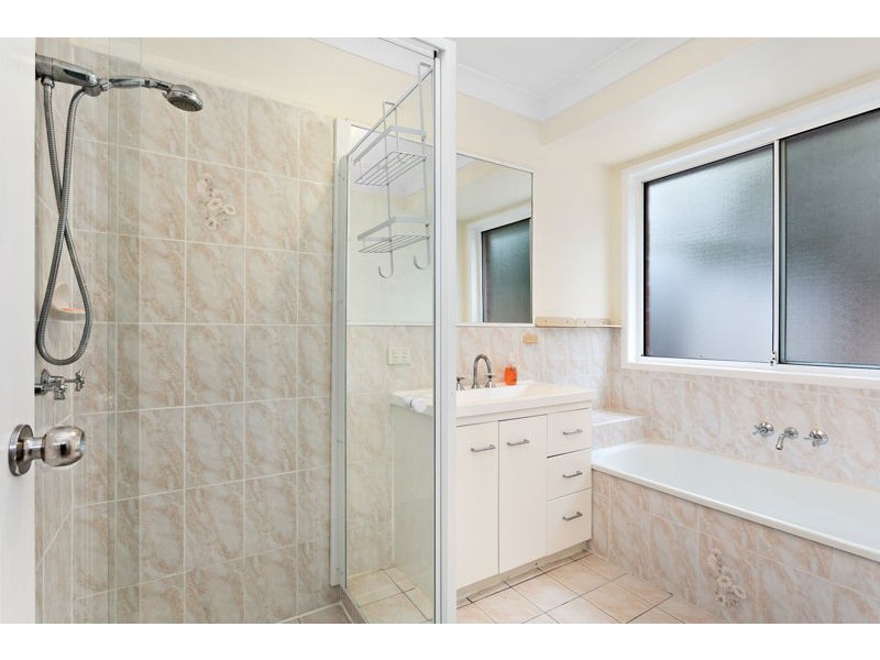 40 Piccabeen Court, Narangba QLD 4504