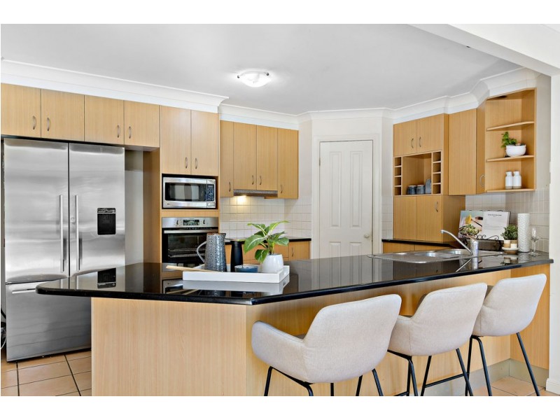 19 Chelsea Crescent, Bridgeman Downs QLD 4035